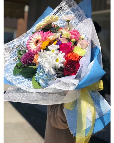 Clear Sky Bouquet
