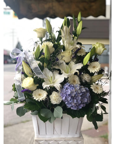 Peaceful Sky Bouquet