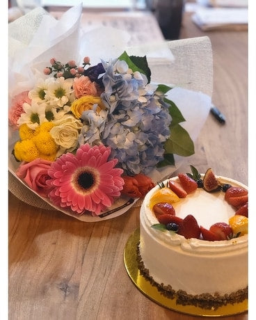 Bouquet & Cake Set 