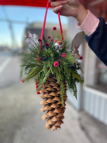 Mini Christmas Tree & Pine Cone Workshop