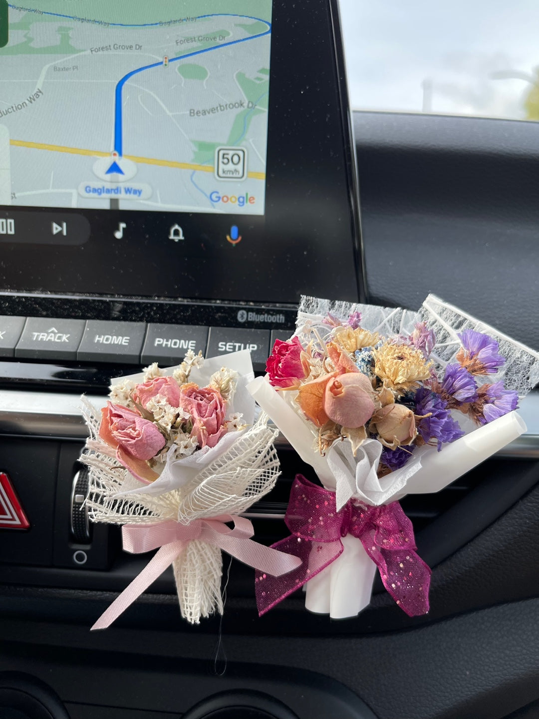 Mini Bouquet Magnet/ Car Decor